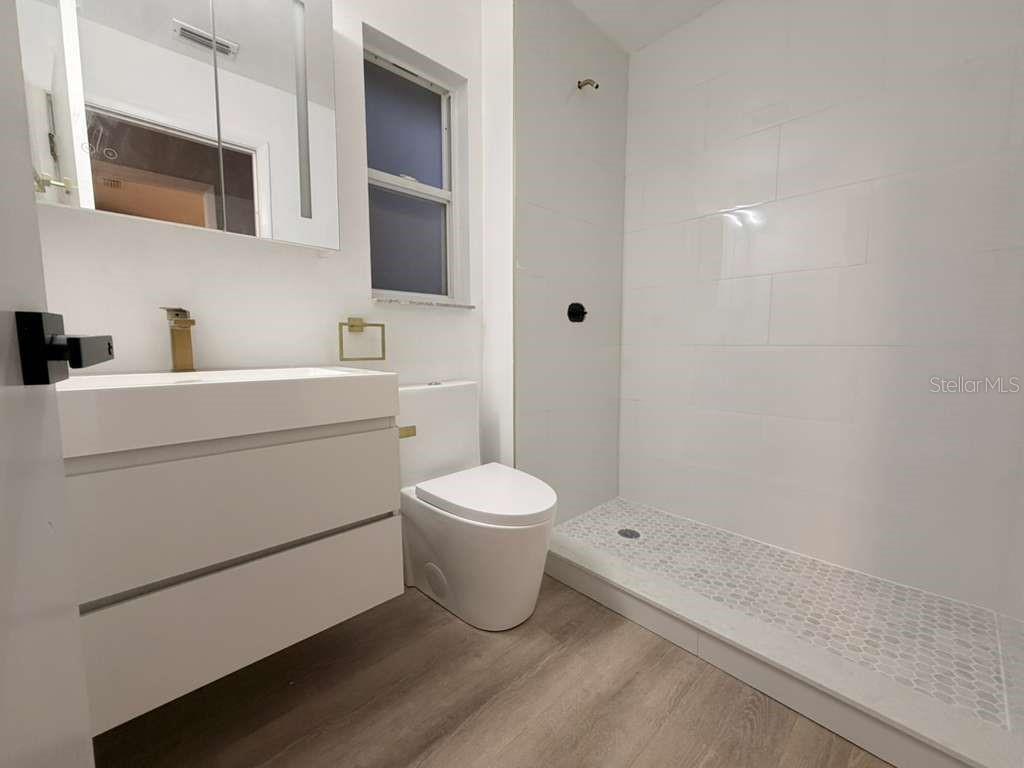 Image 20 of 23 For 2709 Estep Court