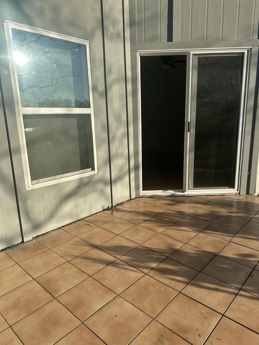 Image 13 of 13 For 4348 Aqua Vista Drive C