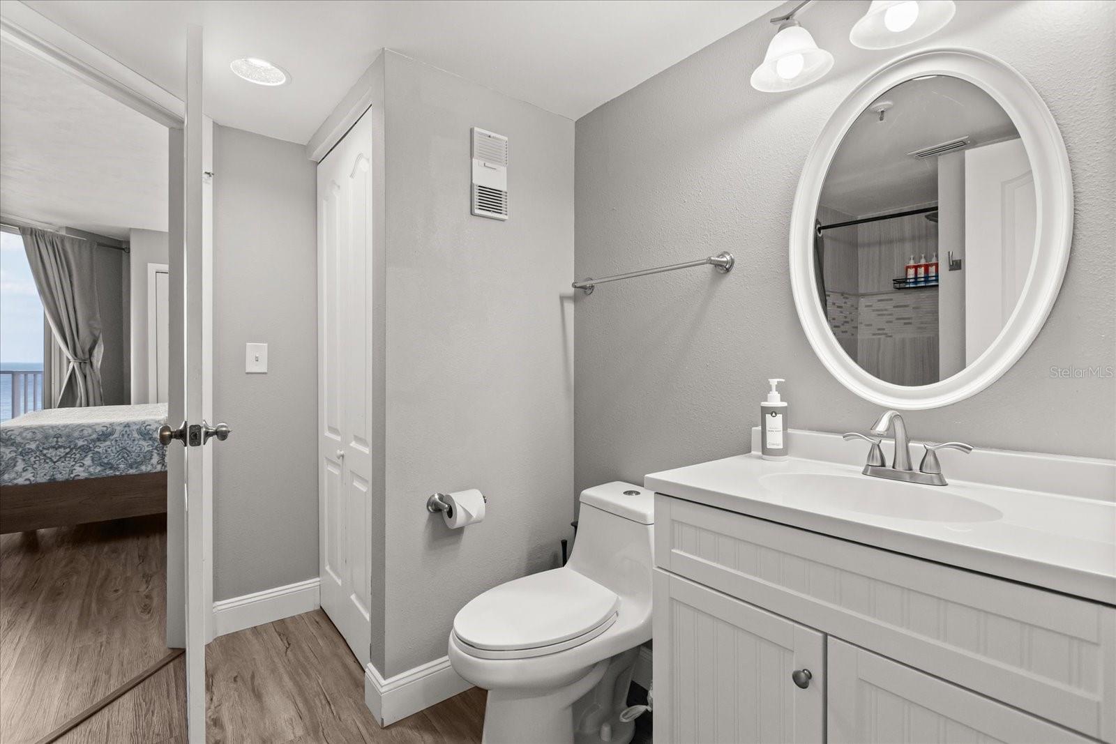 Image 18 of 24 For 421 S. Atlantic Ave  706