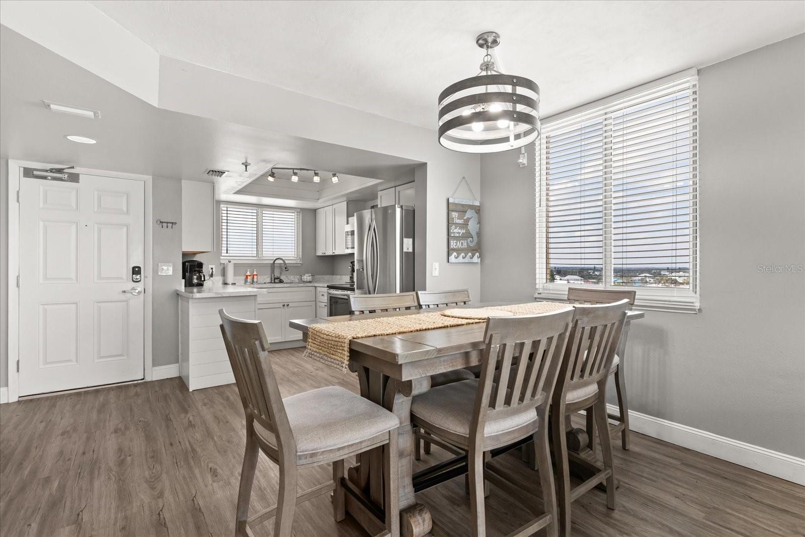 Image 7 of 24 For 421 S. Atlantic Ave  706