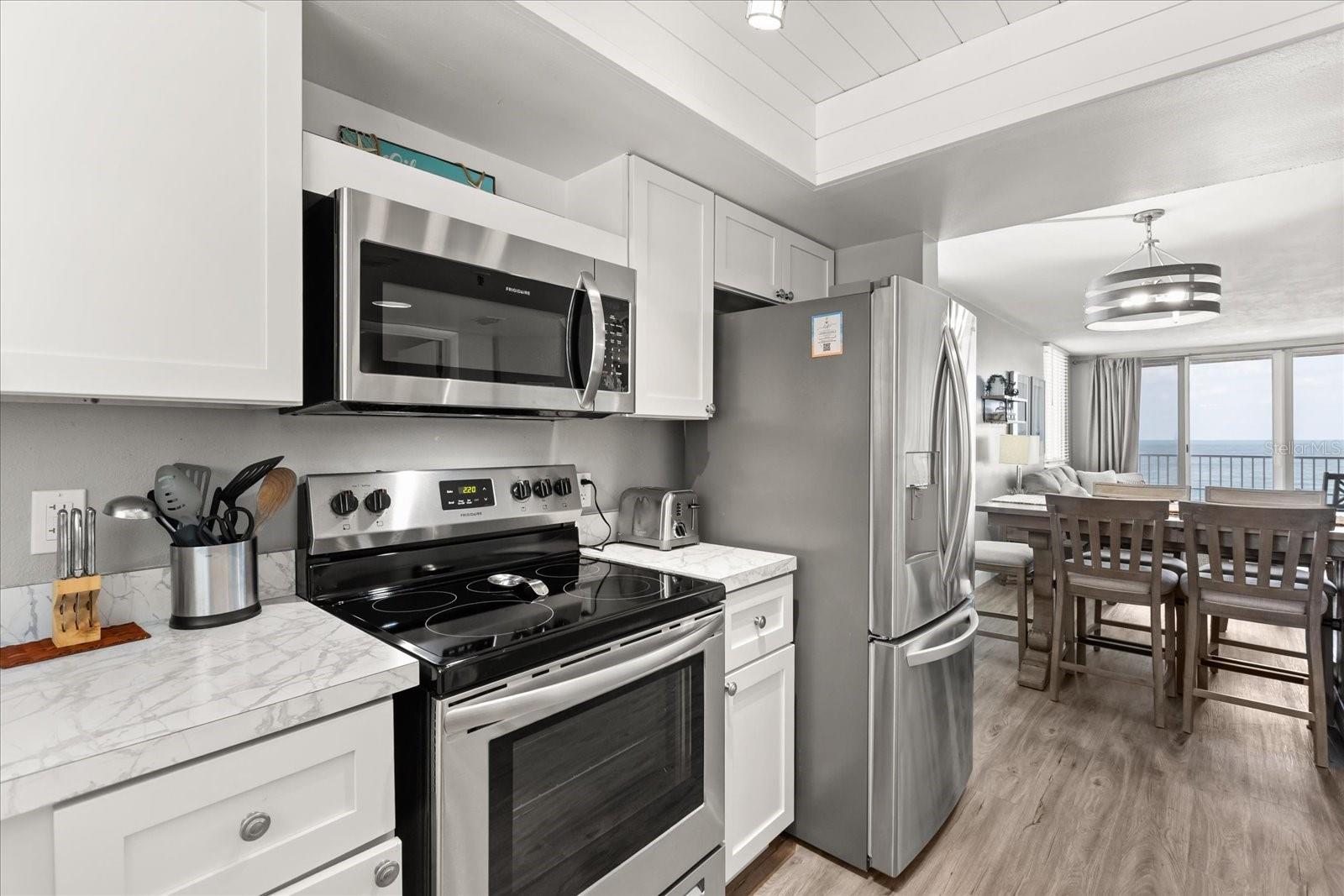 Image 9 of 24 For 421 S. Atlantic Ave  706