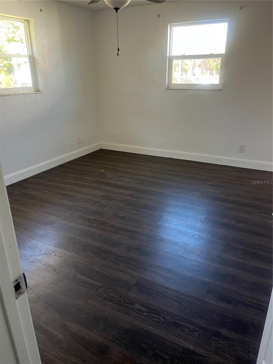 Image 8 of 10 For 2070 Oriole Lane