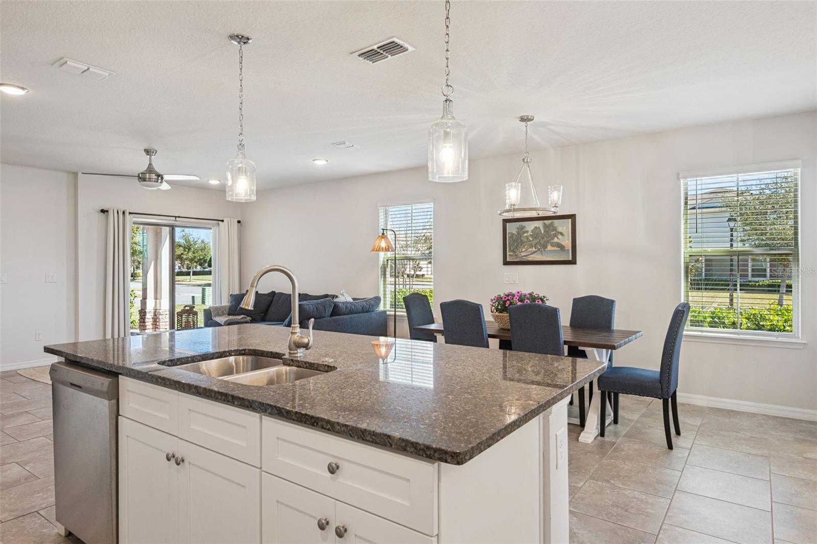 Image 14 of 93 For 16156 Arbor Crest Alley