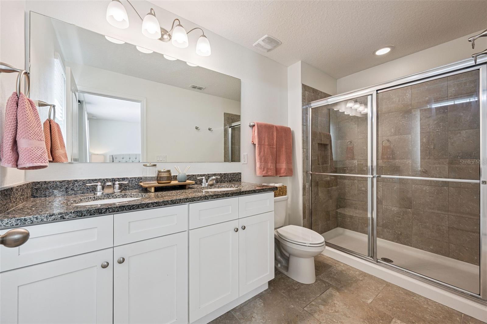 Image 24 of 93 For 16156 Arbor Crest Alley