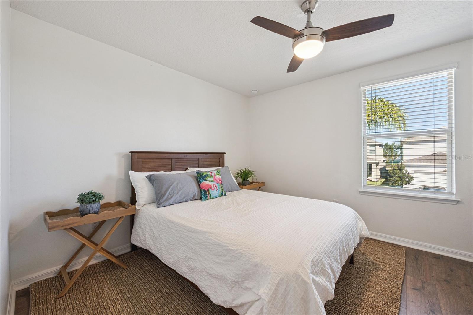 Image 30 of 93 For 16156 Arbor Crest Alley