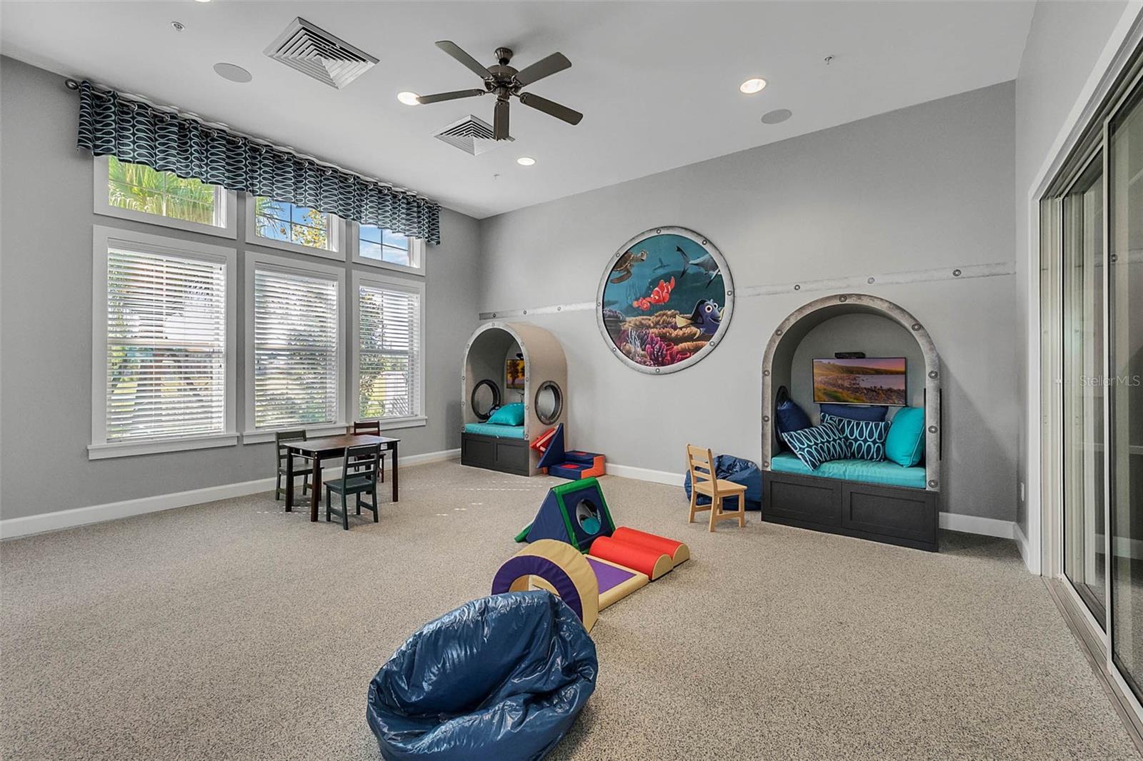 Image 50 of 93 For 16156 Arbor Crest Alley