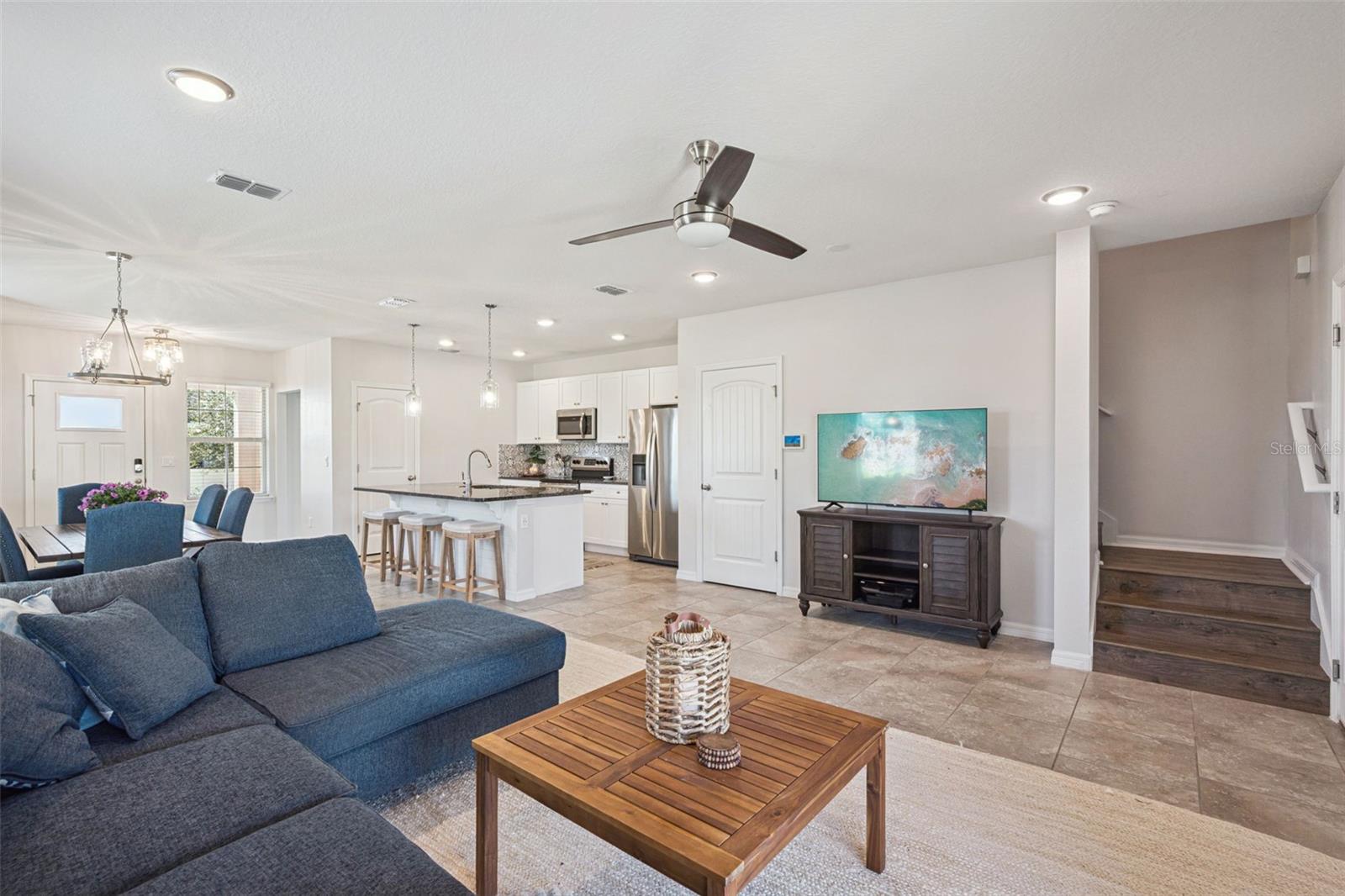 Image 9 of 93 For 16156 Arbor Crest Alley