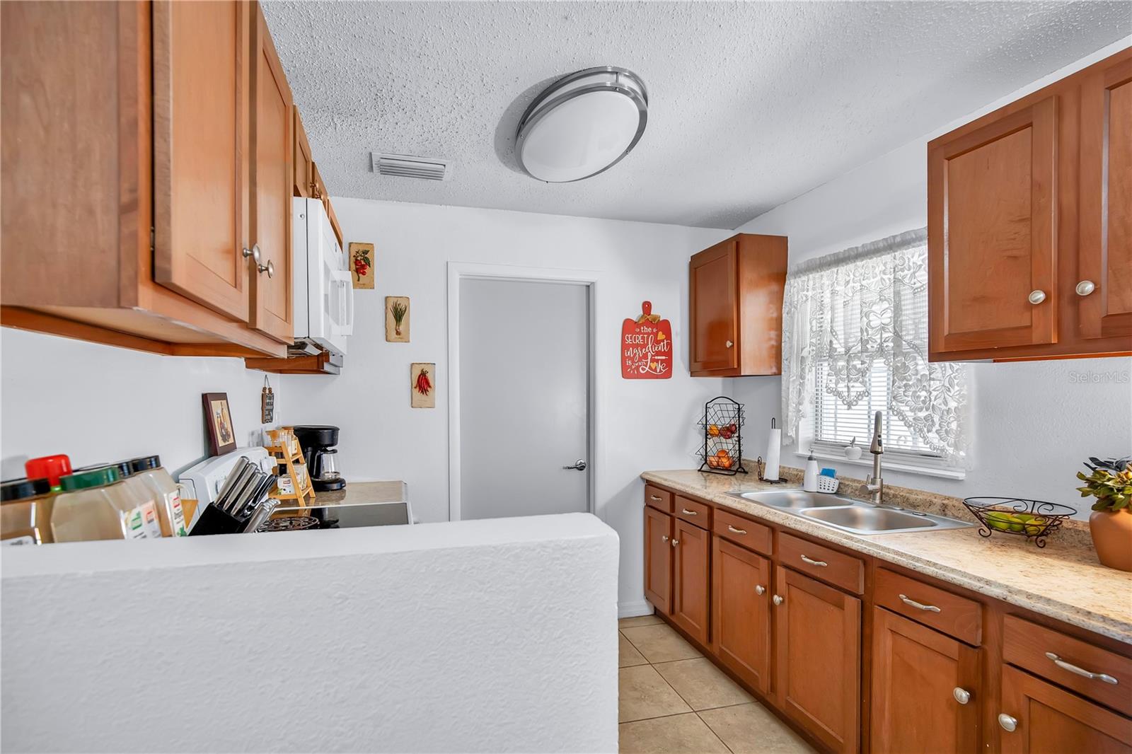 Image 8 of 35 For 4027 Gander Avenue