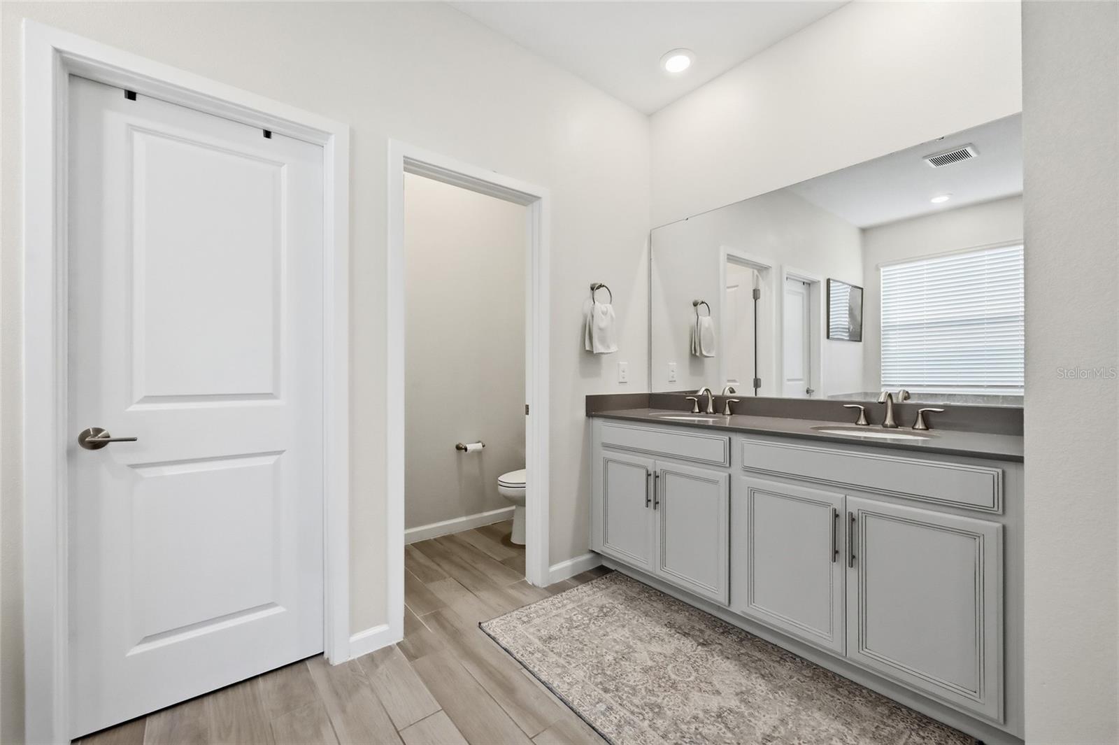 Image 16 of 31 For 417 Dancing Water Drive