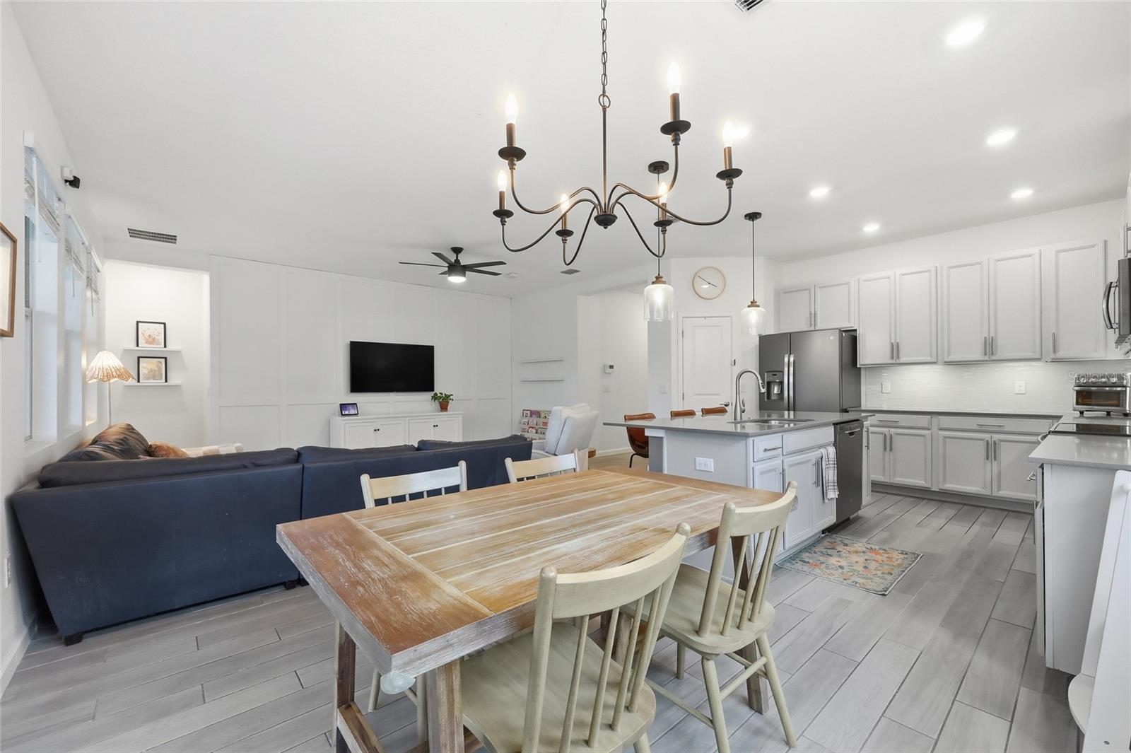 Image 7 of 31 For 417 Dancing Water Drive