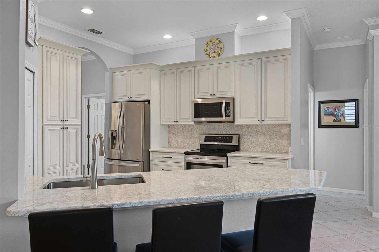 Image 3 of 25 For 1124 Hidden Bluff