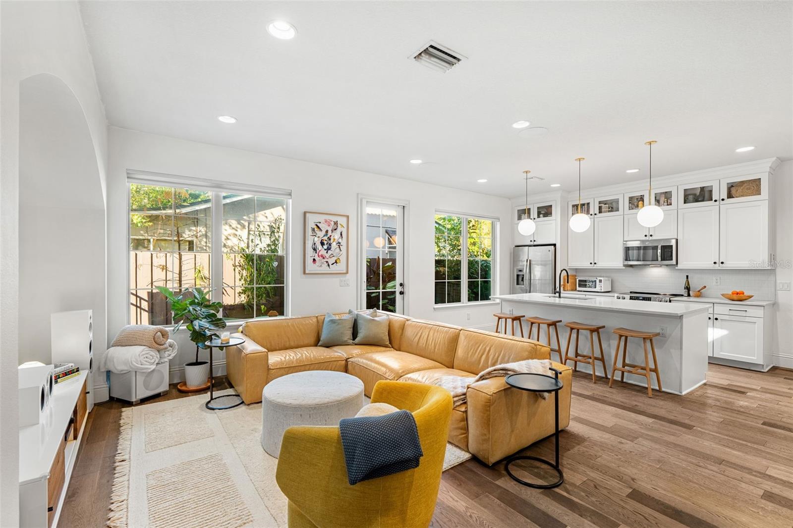 Image 4 of 31 For 1732 Ridgewood Avenue S