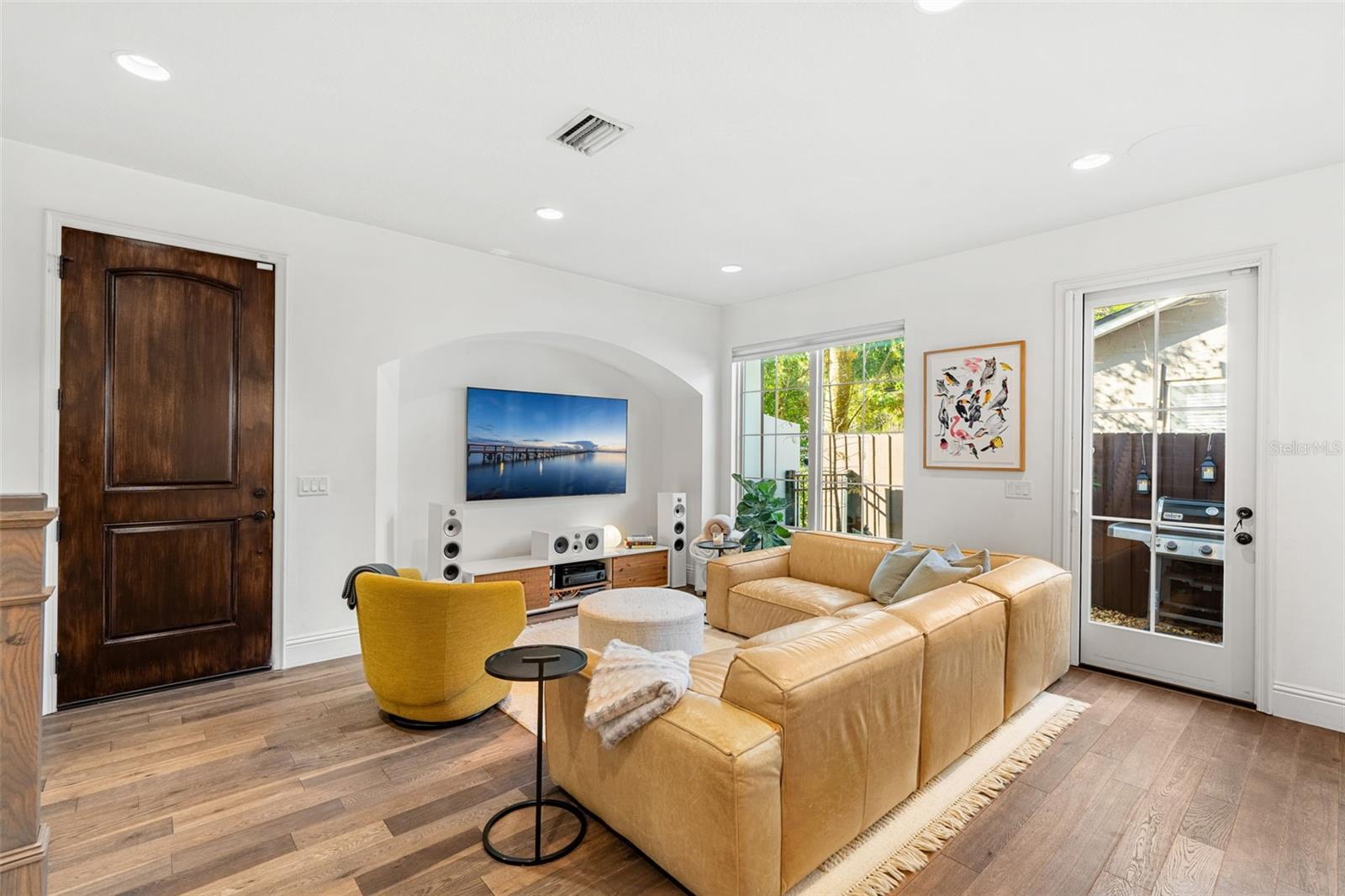 Image 5 of 31 For 1732 Ridgewood Avenue S