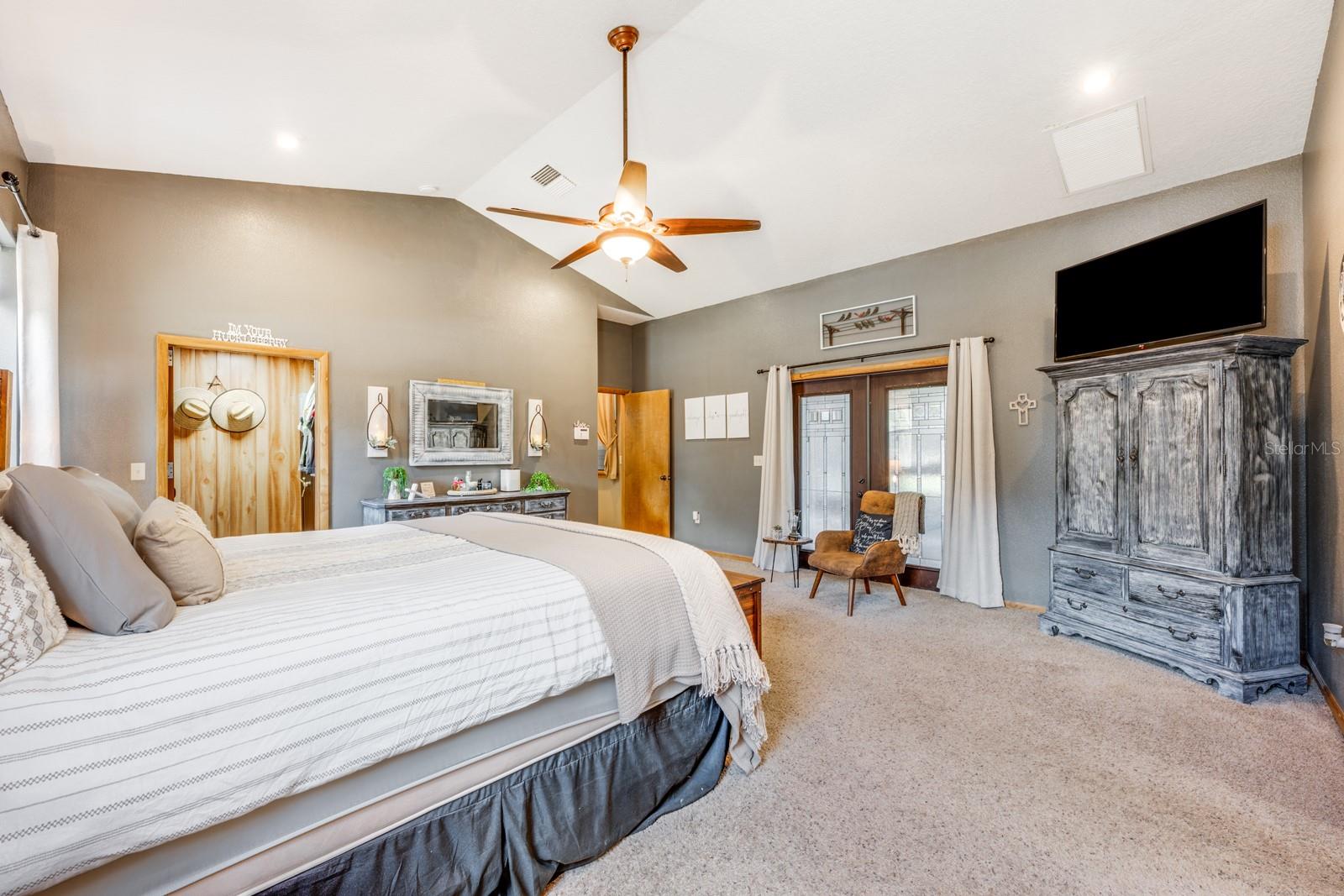 Image 16 of 46 For 36517 Thrill Hill Road