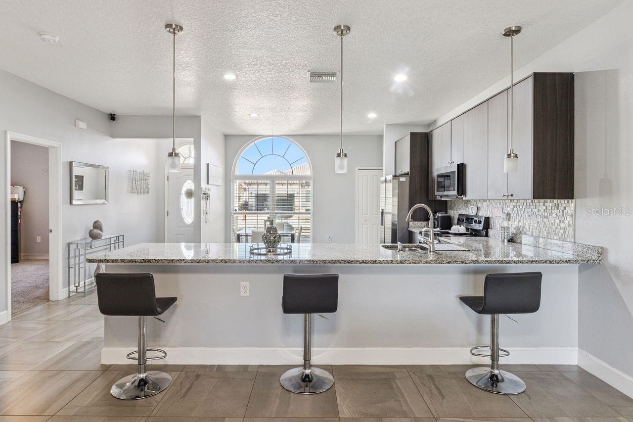 Image 10 of 32 For 377 Villa Sorrento Circle