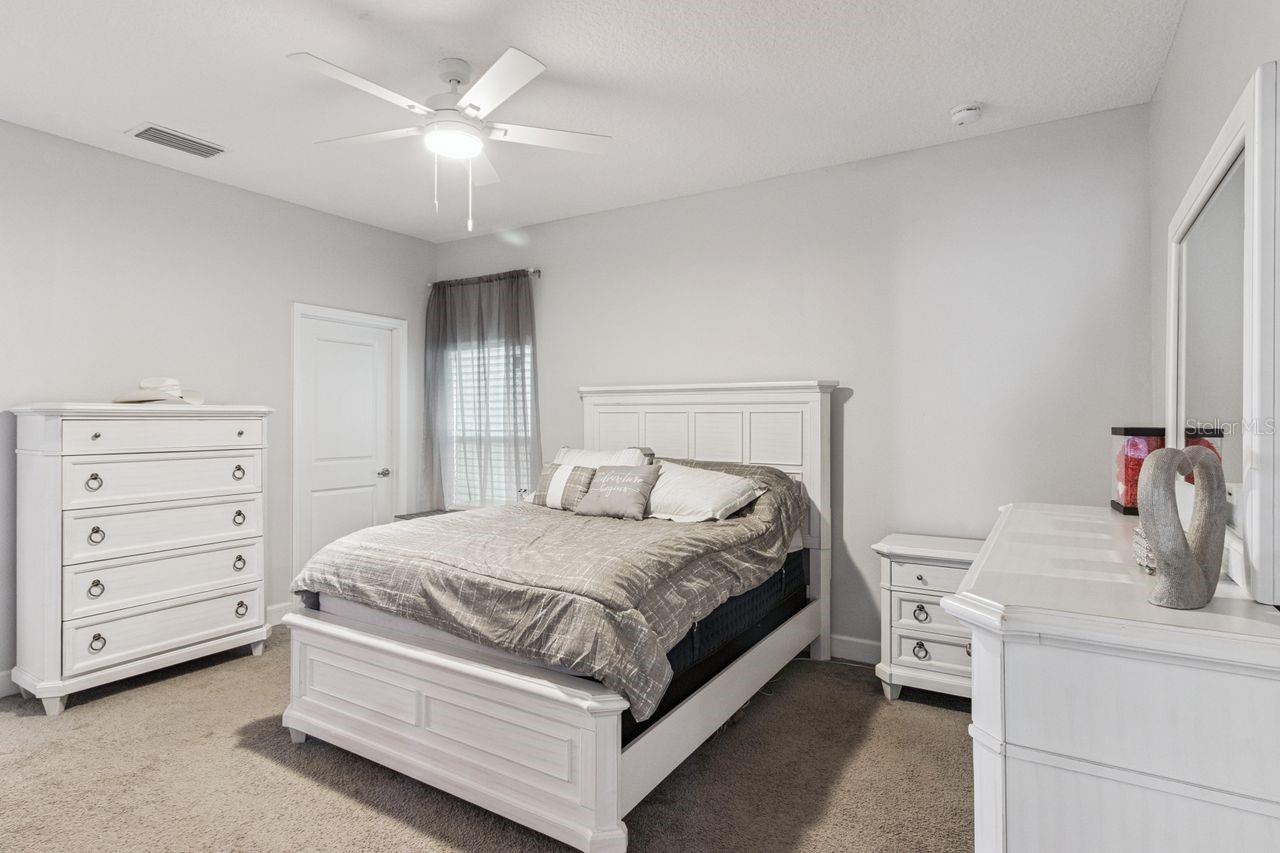 Image 18 of 32 For 377 Villa Sorrento Circle