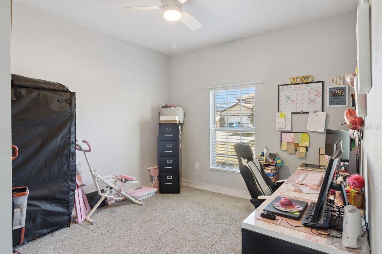 Image 22 of 32 For 377 Villa Sorrento Circle