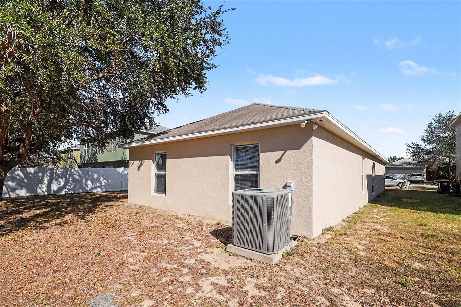 Image 16 of 16 For 715 Lobelia Drive