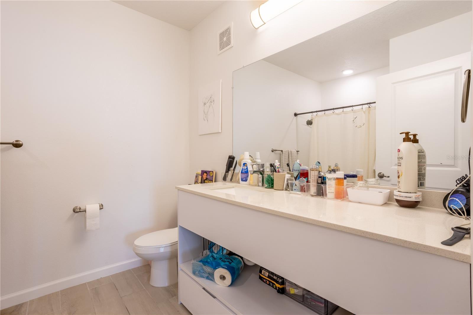 Image 15 of 23 For 1230 Southstation Place 315