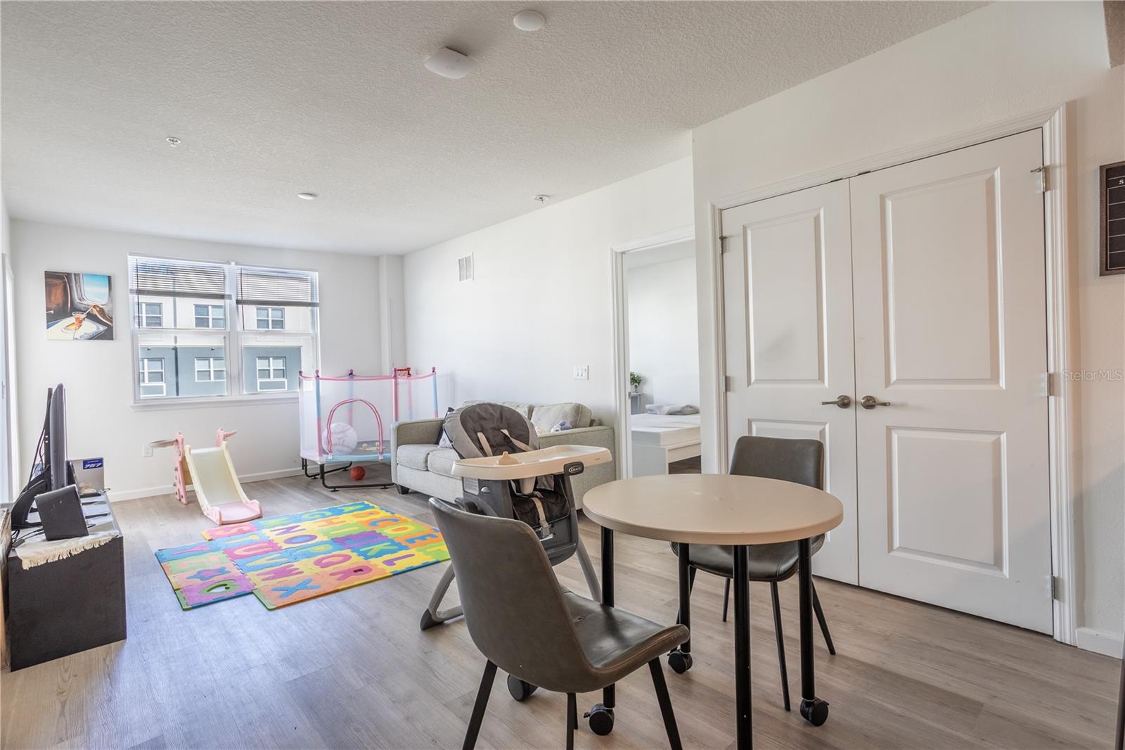 Image 18 of 23 For 1230 Southstation Place 315