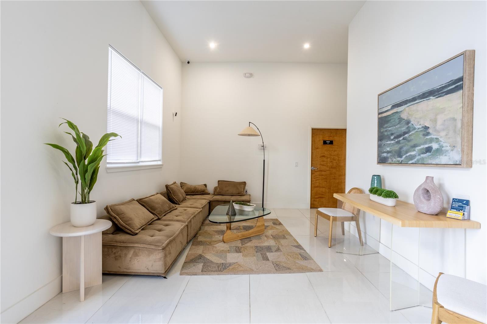 Image 8 of 23 For 1230 Southstation Place 315