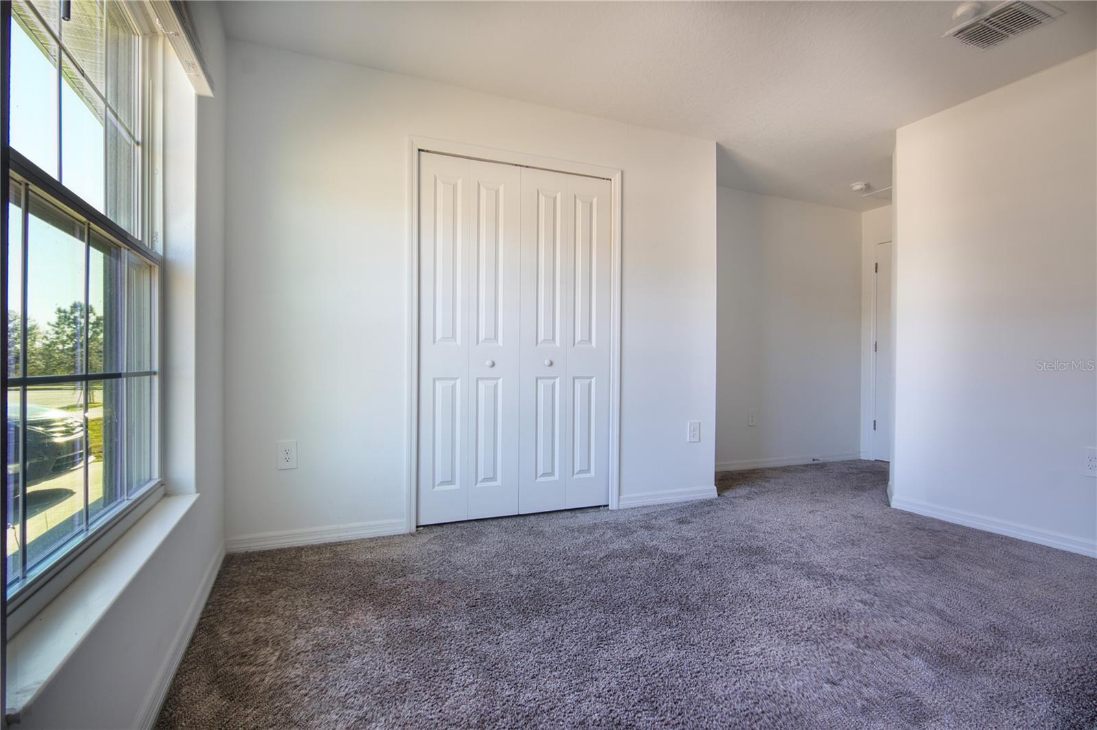 Image 12 of 19 For 317 Estates Court