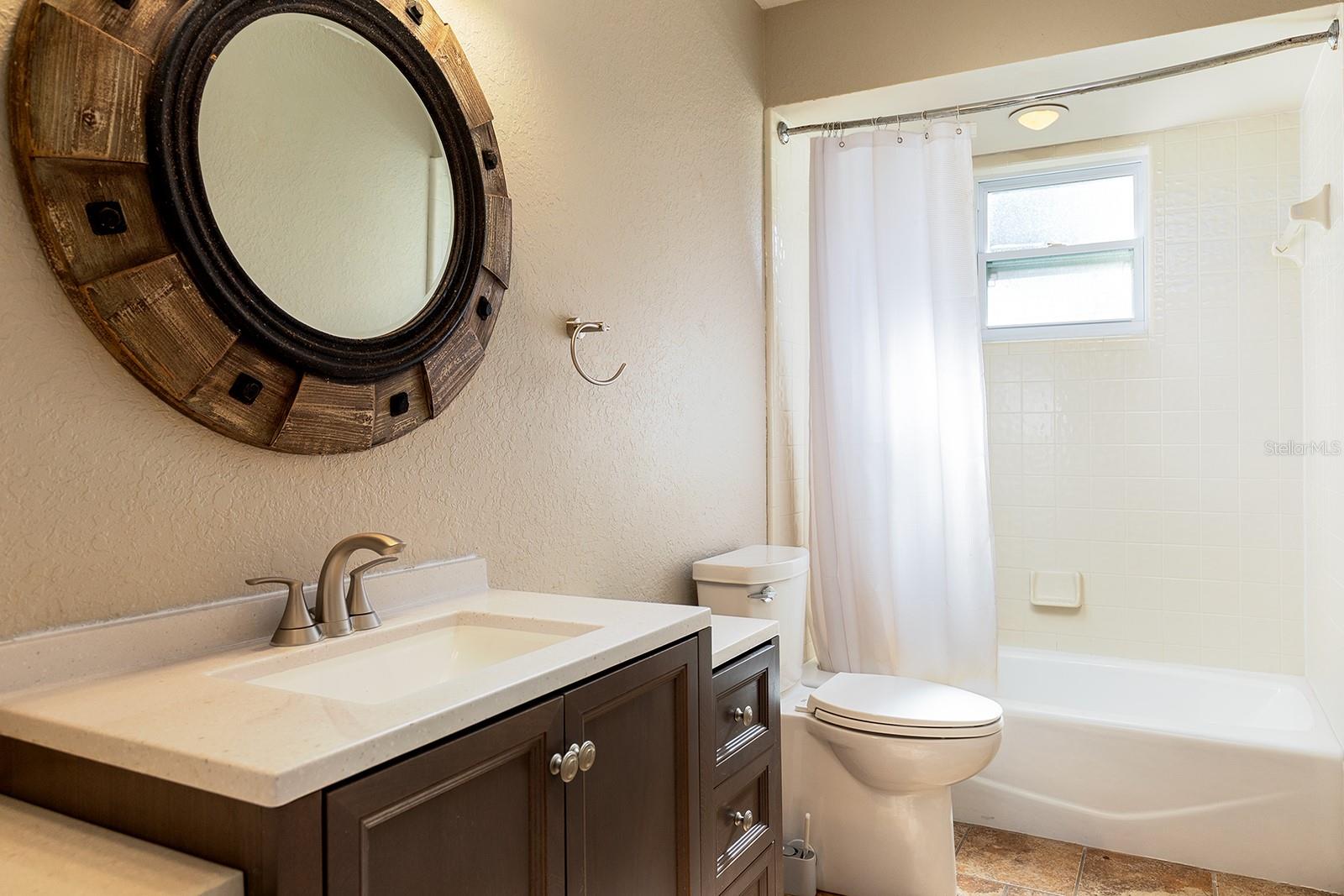 Image 22 of 32 For 755 Oak Terrace