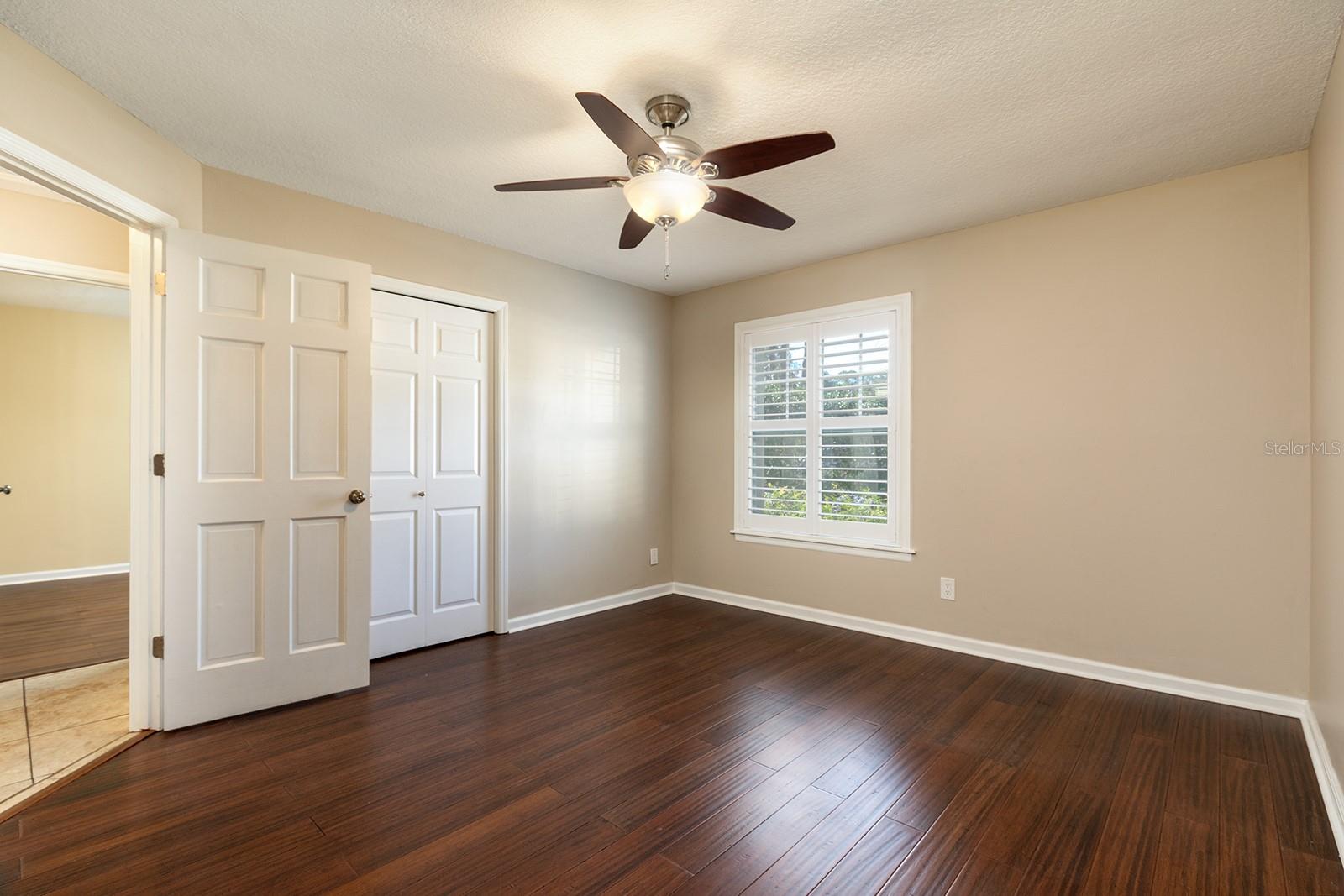 Image 24 of 32 For 755 Oak Terrace