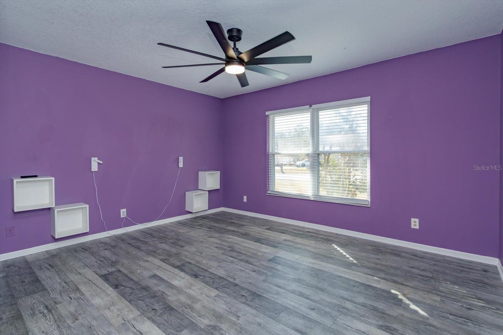 Image 16 of 20 For 8437 Alveron Avenue