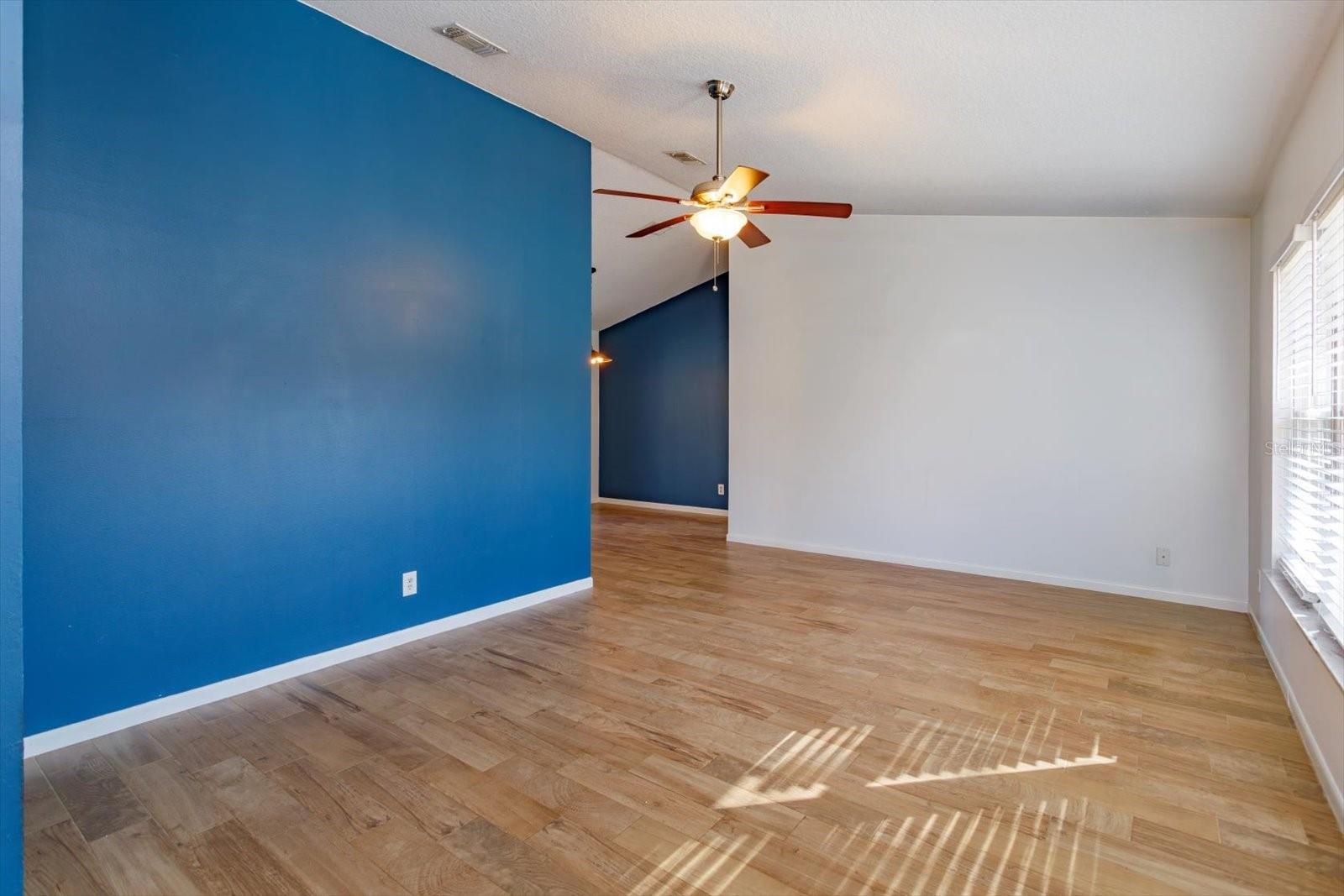 Image 2 of 20 For 8437 Alveron Avenue