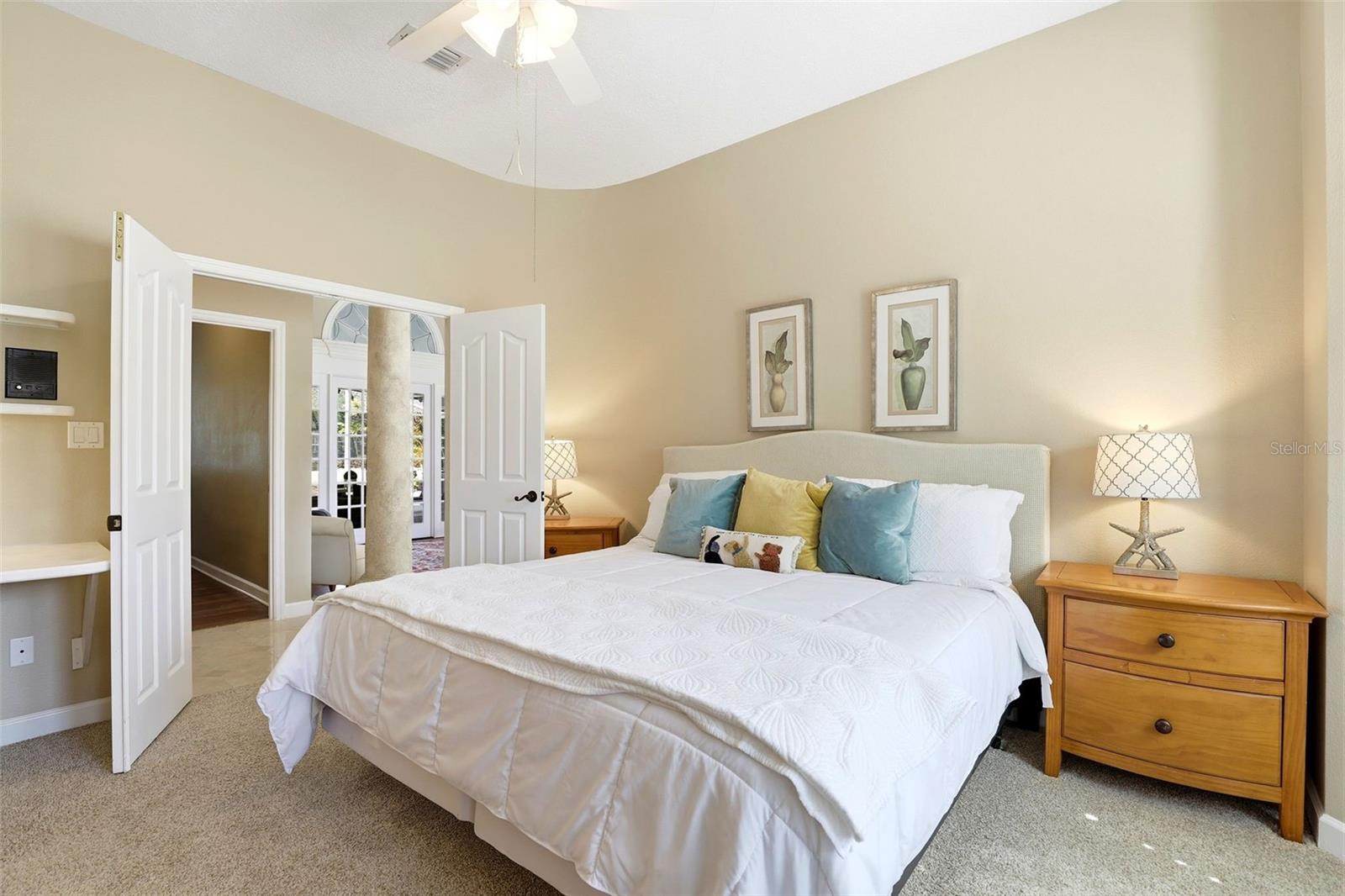 Image 23 of 44 For 8713 Summerville Place