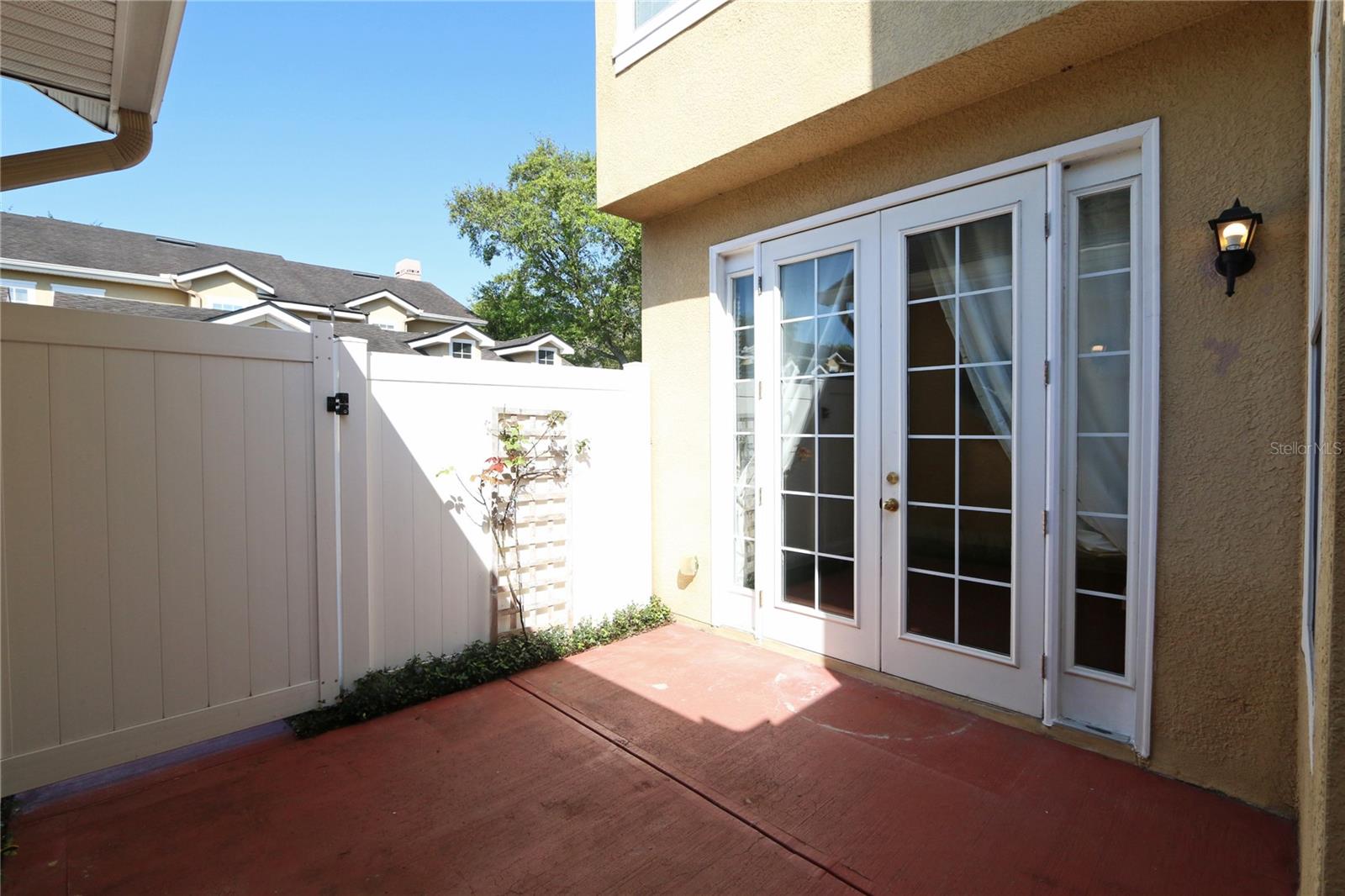 Image 15 of 25 For 1278 Miller Avenue