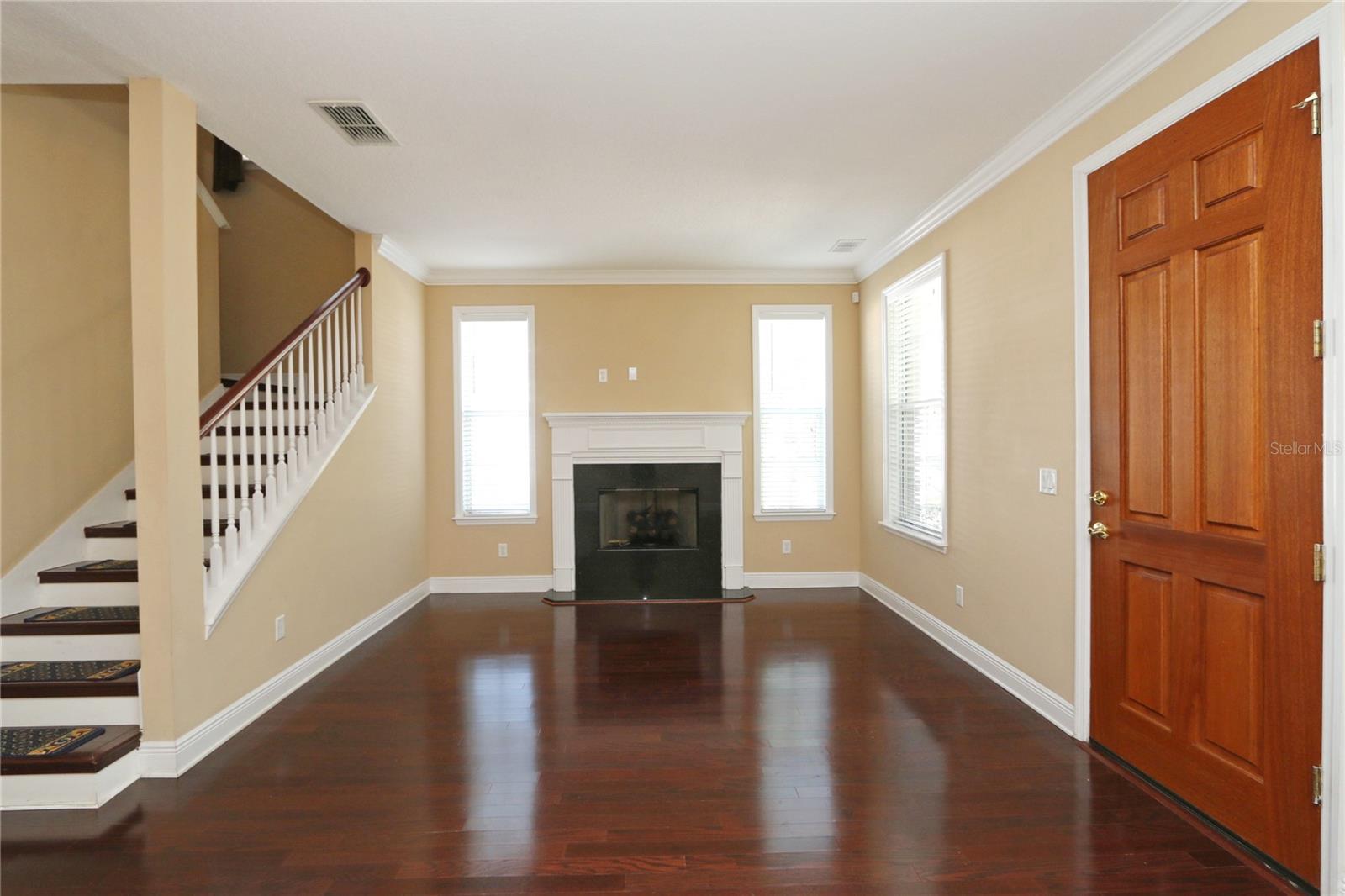 Image 3 of 25 For 1278 Miller Avenue