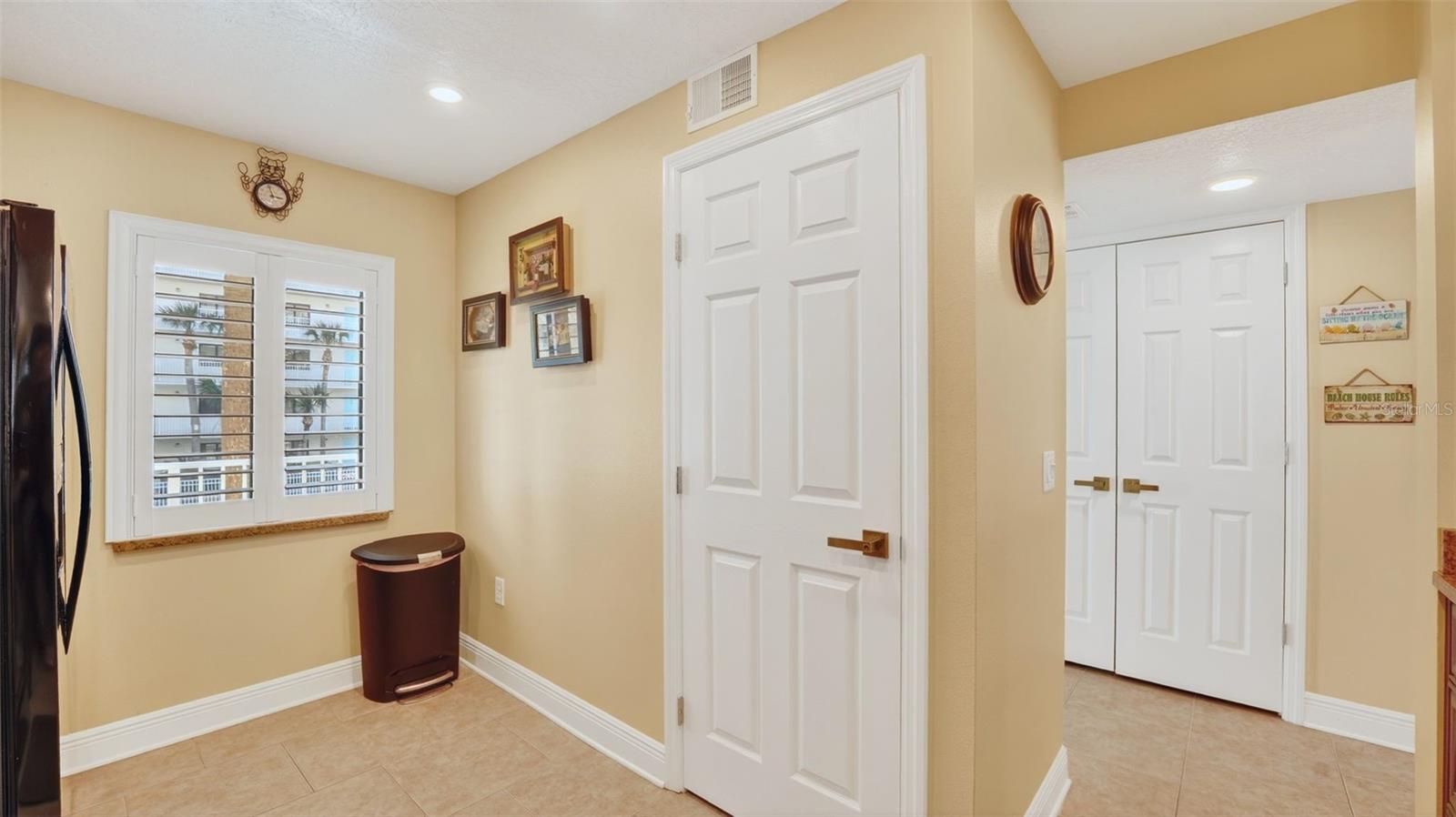 Image 11 of 78 For 1050 Atlantic Avenue 201