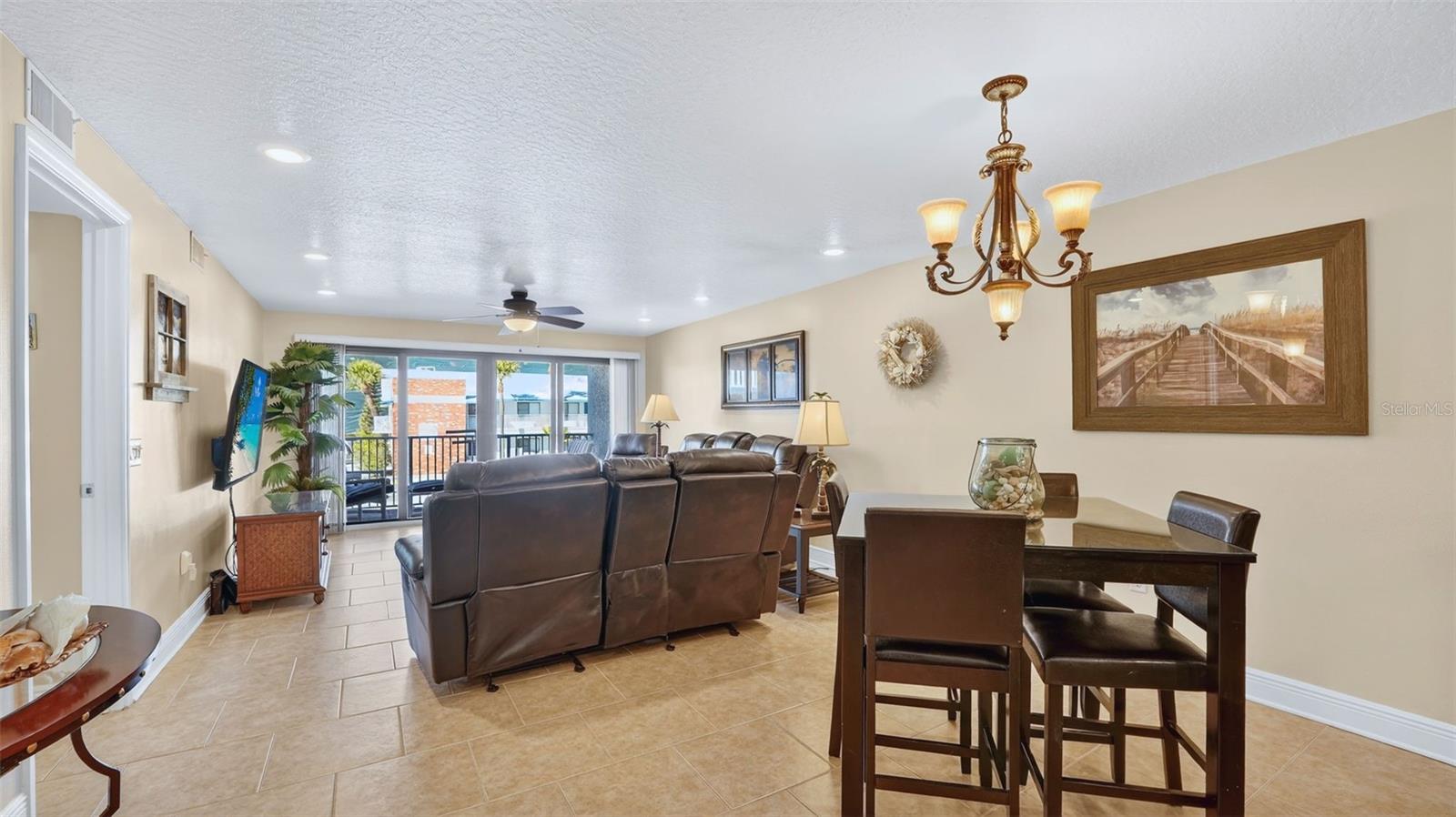 Image 13 of 78 For 1050 Atlantic Avenue 201