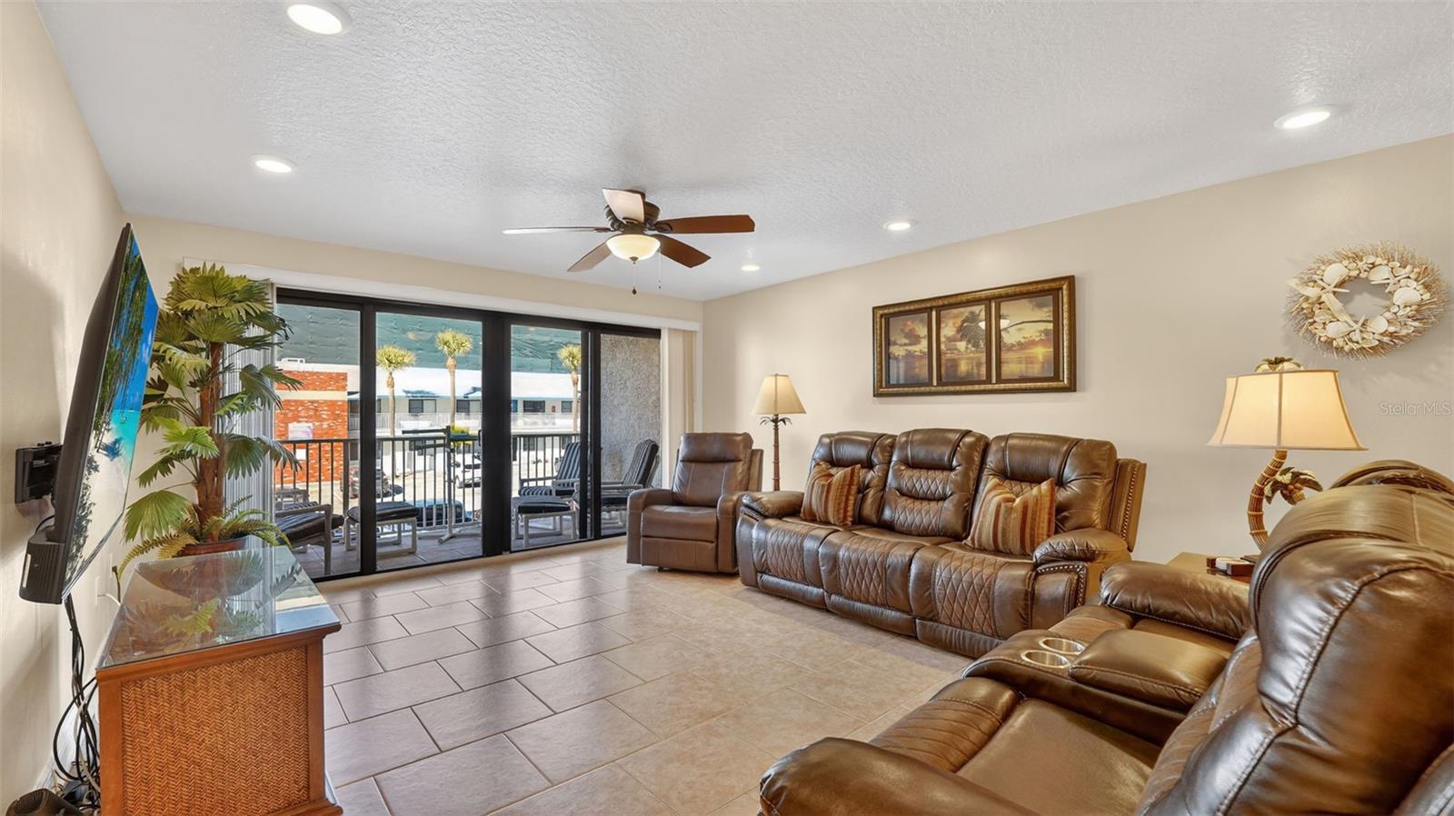 Image 14 of 78 For 1050 Atlantic Avenue 201