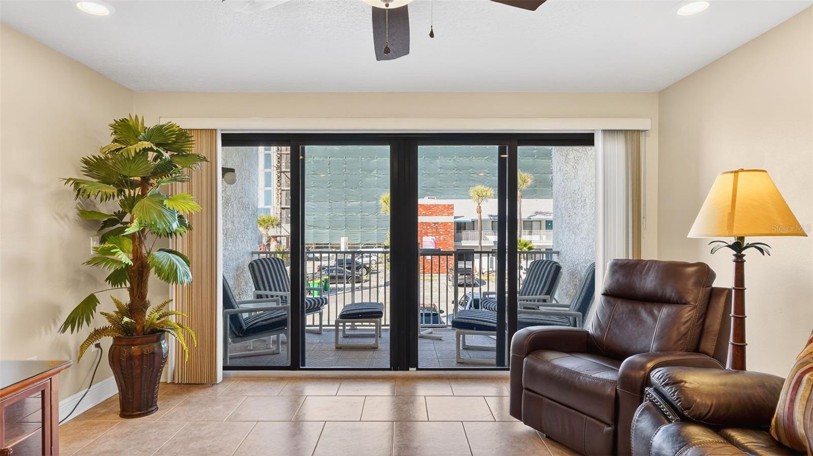 Image 16 of 78 For 1050 Atlantic Avenue 201