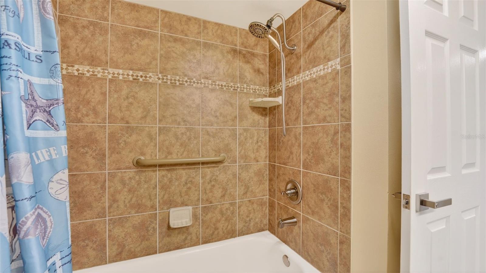 Image 27 of 78 For 1050 Atlantic Avenue 201