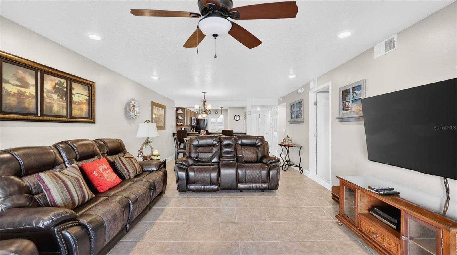 Image 37 of 78 For 1050 Atlantic Avenue 201