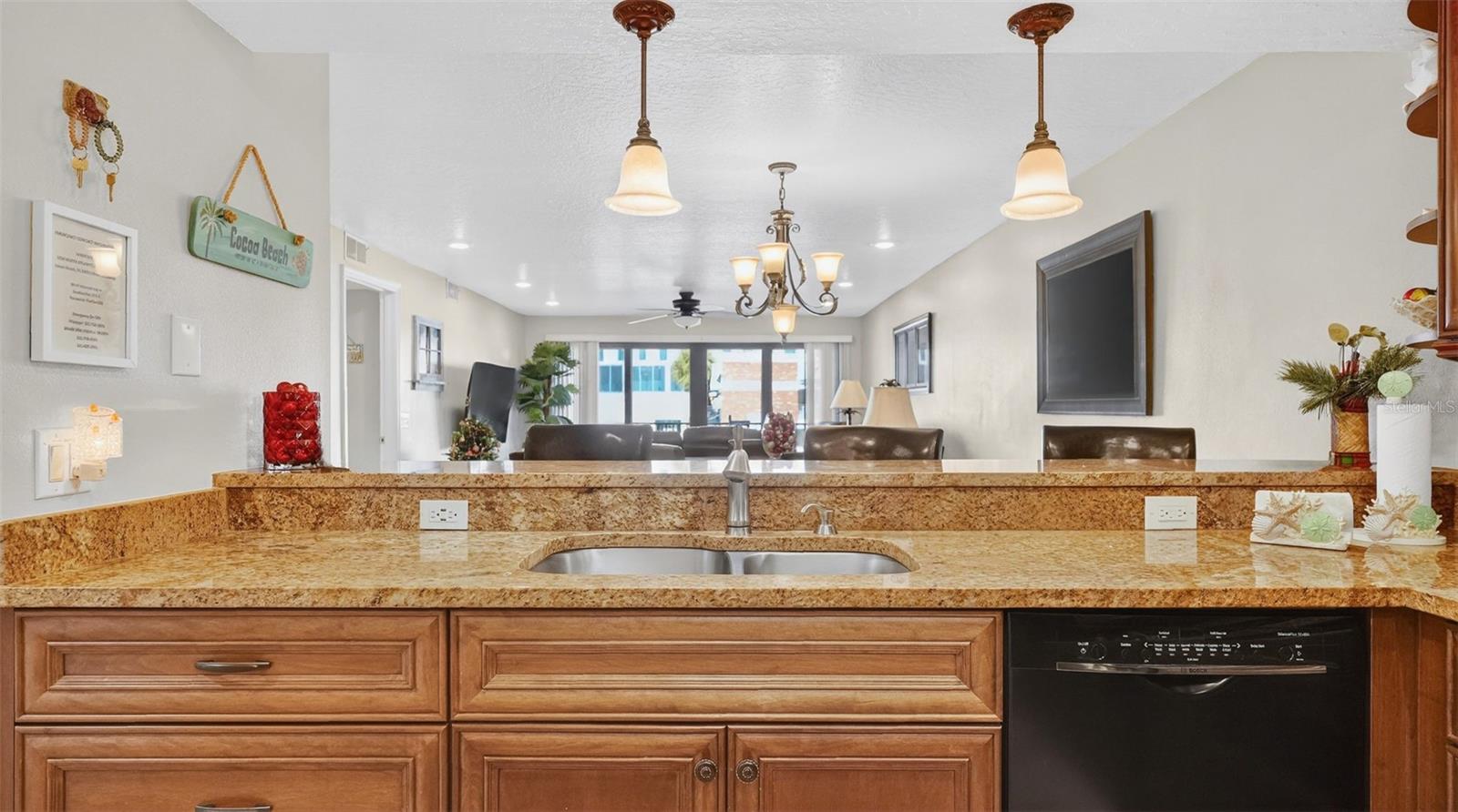 Image 40 of 78 For 1050 Atlantic Avenue 201