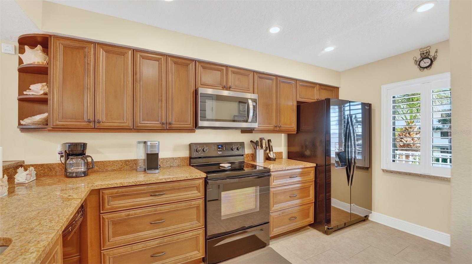 Image 7 of 78 For 1050 Atlantic Avenue 201