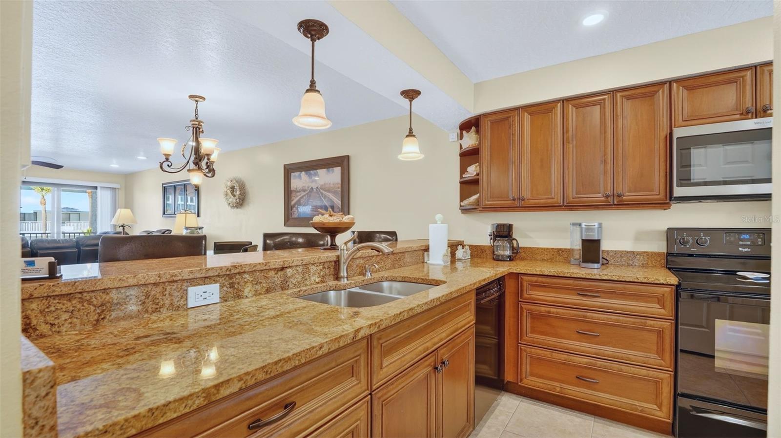 Image 8 of 78 For 1050 Atlantic Avenue 201