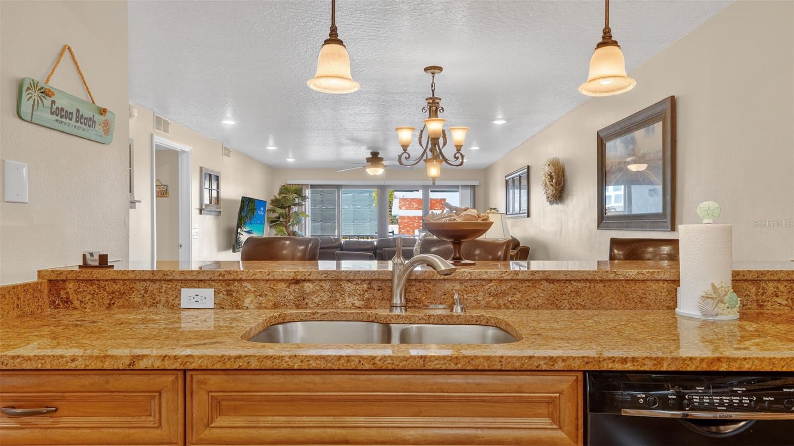 Image 9 of 78 For 1050 Atlantic Avenue 201