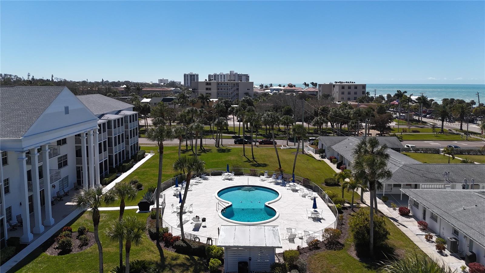 Image 23 of 47 For 100 The Esplanade N 202