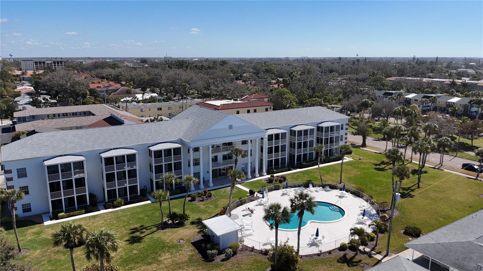 Image 25 of 47 For 100 The Esplanade N 202