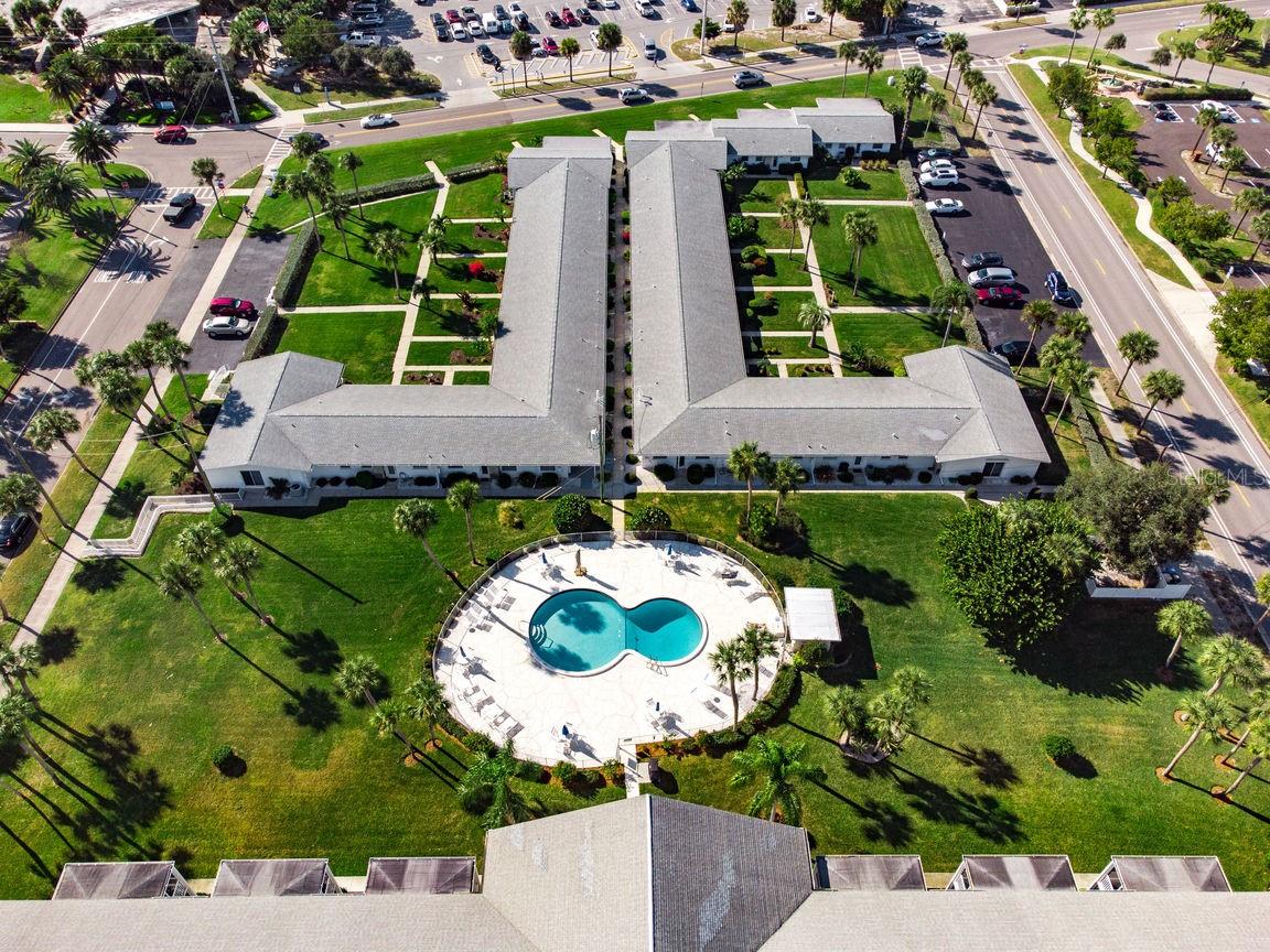 Image 36 of 47 For 100 The Esplanade N 202