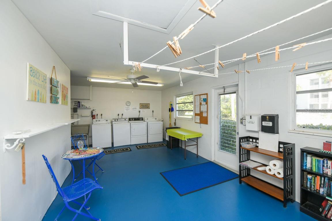 Image 44 of 47 For 100 The Esplanade N 202