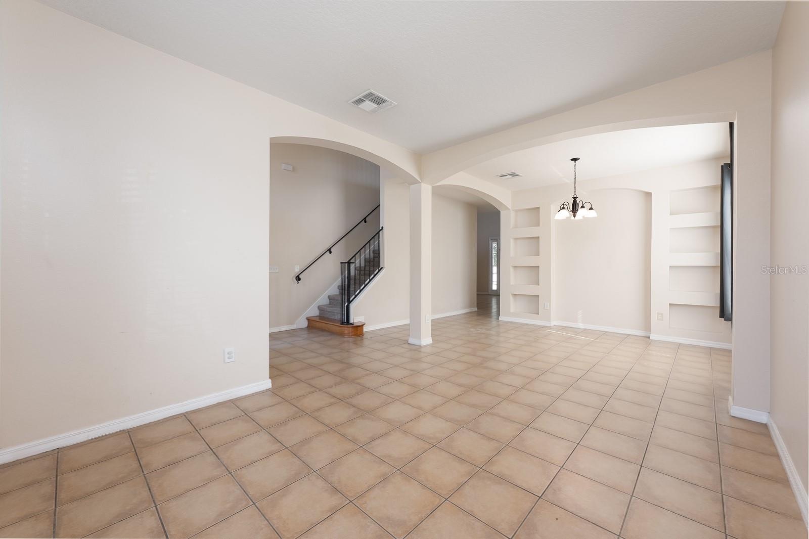 Image 11 of 44 For 14139 Sapphire Bay Circle