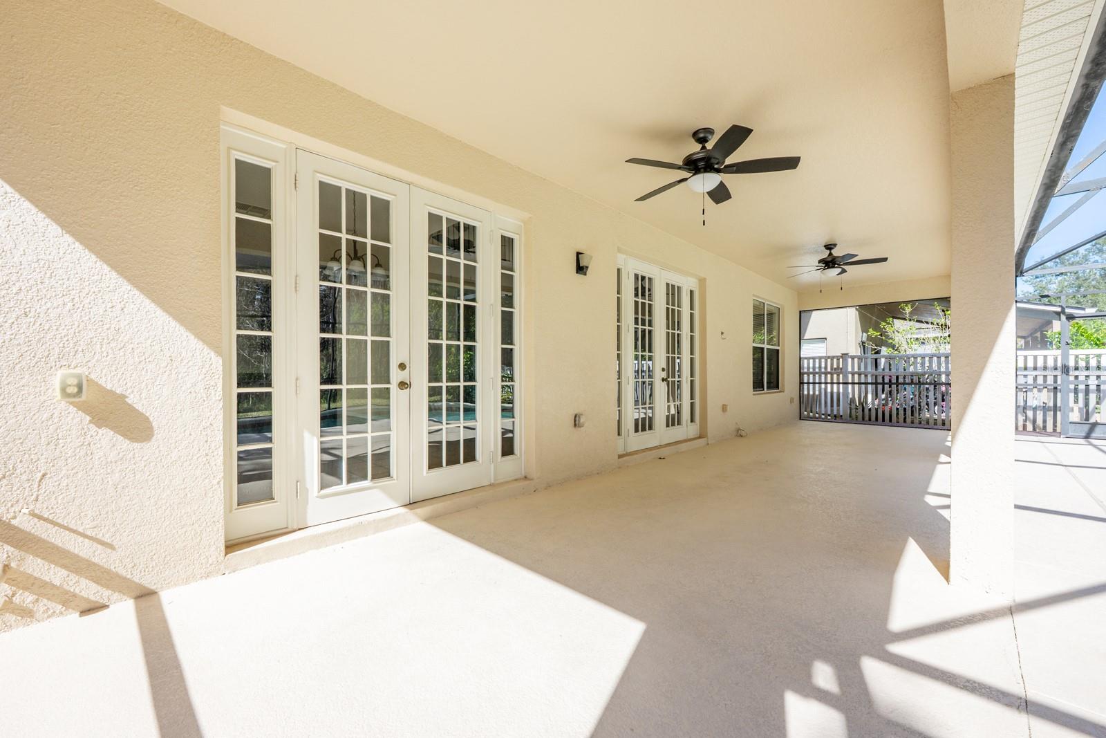 Image 26 of 44 For 14139 Sapphire Bay Circle