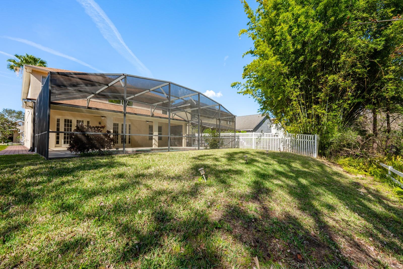 Image 29 of 44 For 14139 Sapphire Bay Circle